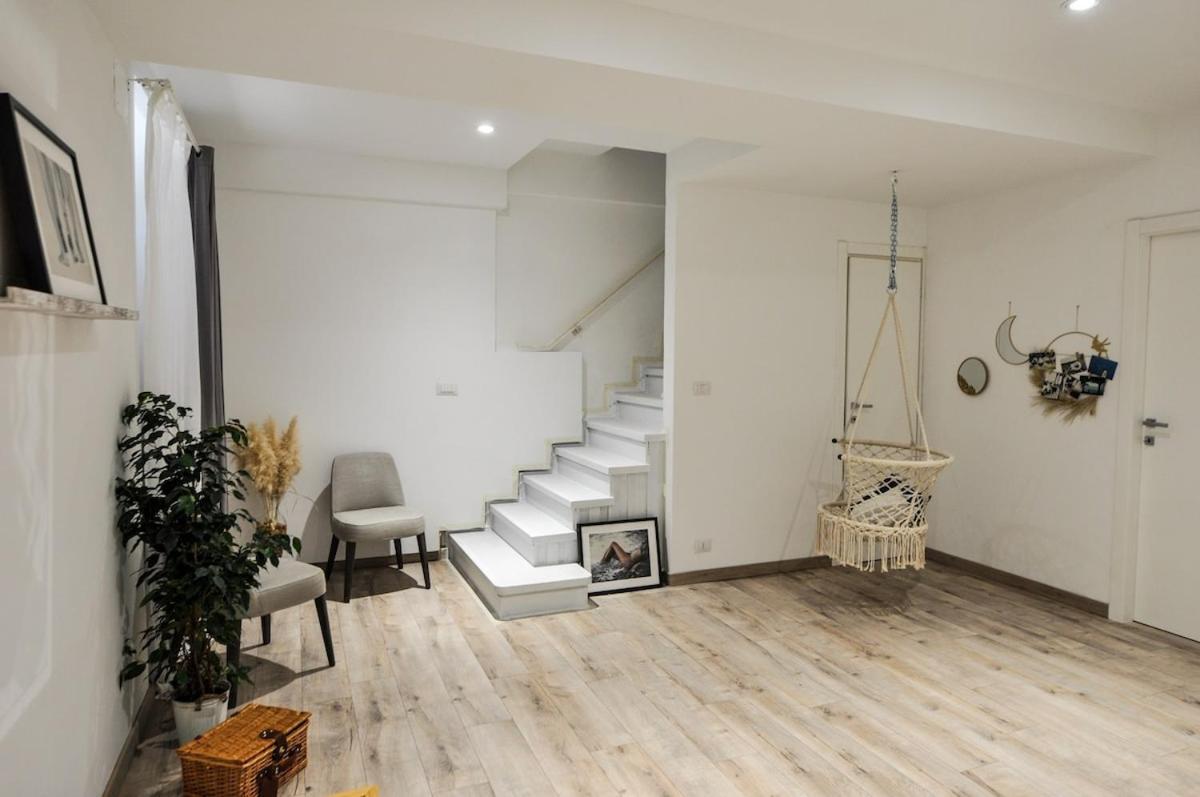 Апартаменты Deluxe Artistic Loft Турин Экстерьер фото